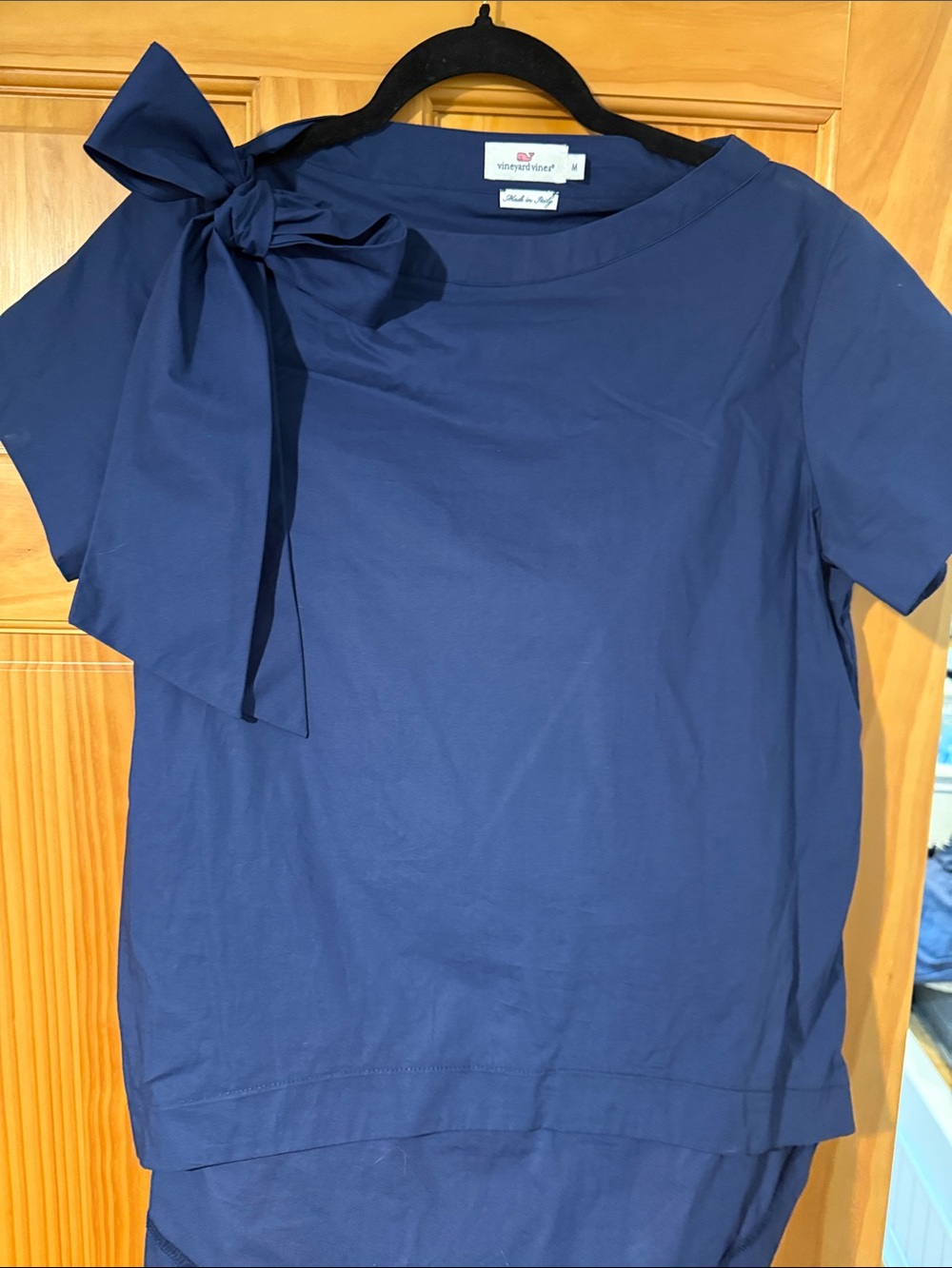 Vineyard Vines Navy Short-Sleeve Top with Shoulder Bow